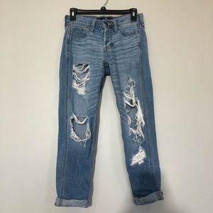 Hollister low rise boyfriend jeans size 0
